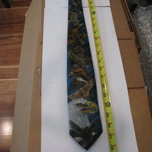 100% Polyester Men's tie Birds of Prey 1n